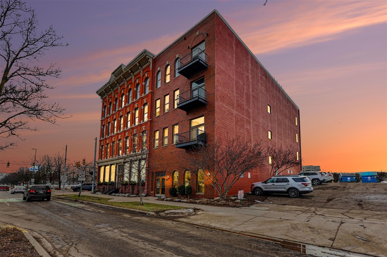 801 Monroe Avenue UNIT&nbsp;105, Grand Rapids, MI, 49503