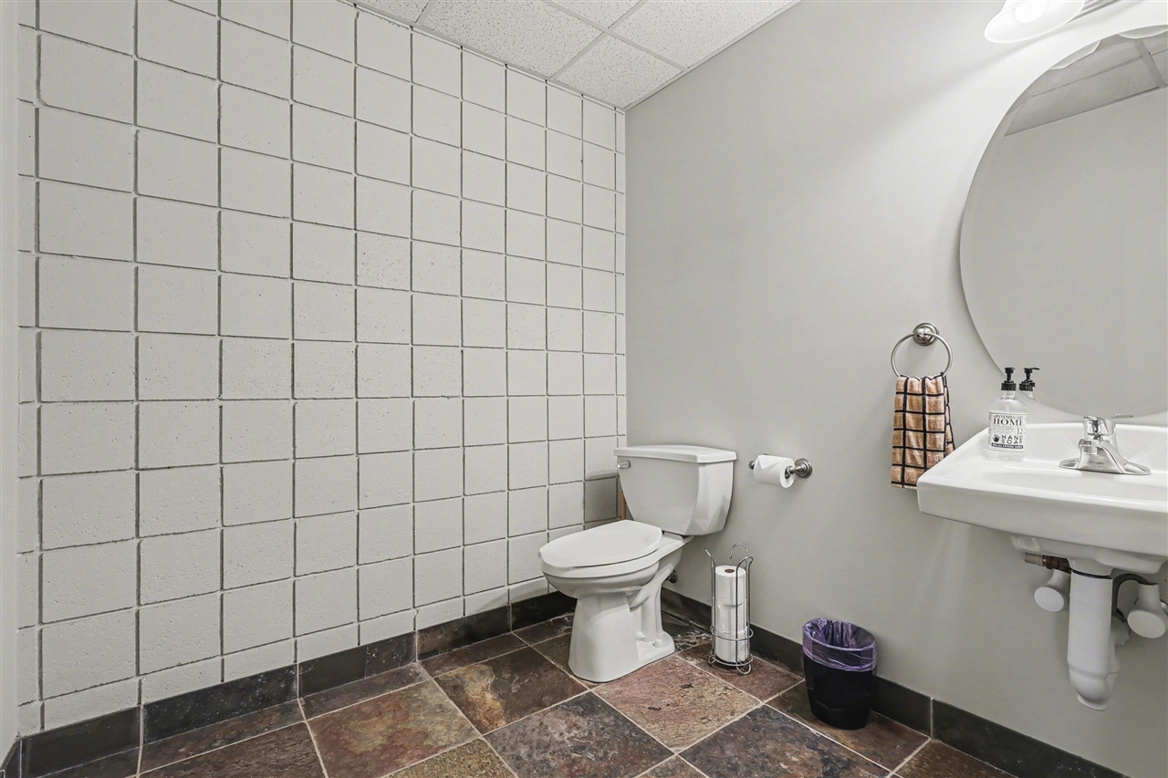 801 Monroe Avenue UNIT&nbsp;105, Grand Rapids, MI, 49503