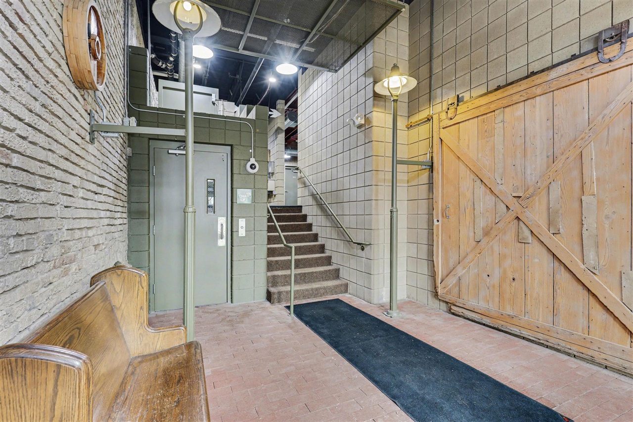 801 Monroe Avenue UNIT&nbsp;105, Grand Rapids, MI, 49503