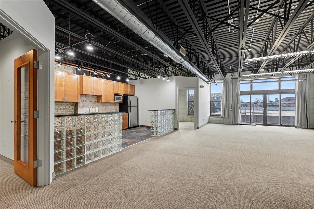 801 Monroe Avenue UNIT&nbsp;105, Grand Rapids, MI, 49503