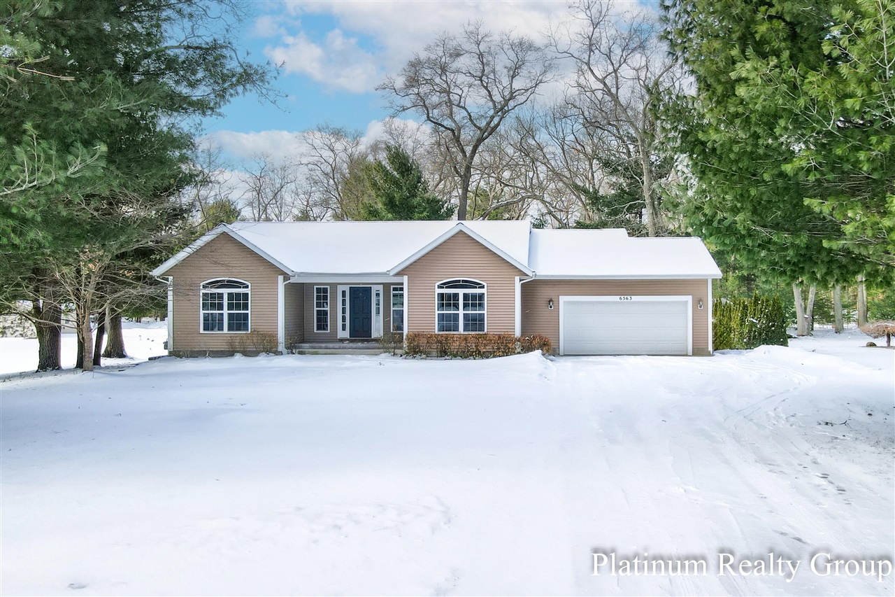 Homes for sale in Twin Lake, MI | 6563 Blackhawk Ln, Twin Lake, MI 49457 | MLS# 70516374