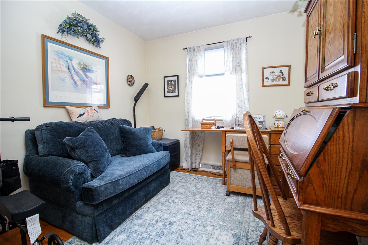 8077 W Q Avenue, Kalamazoo, MI, 49009-8929