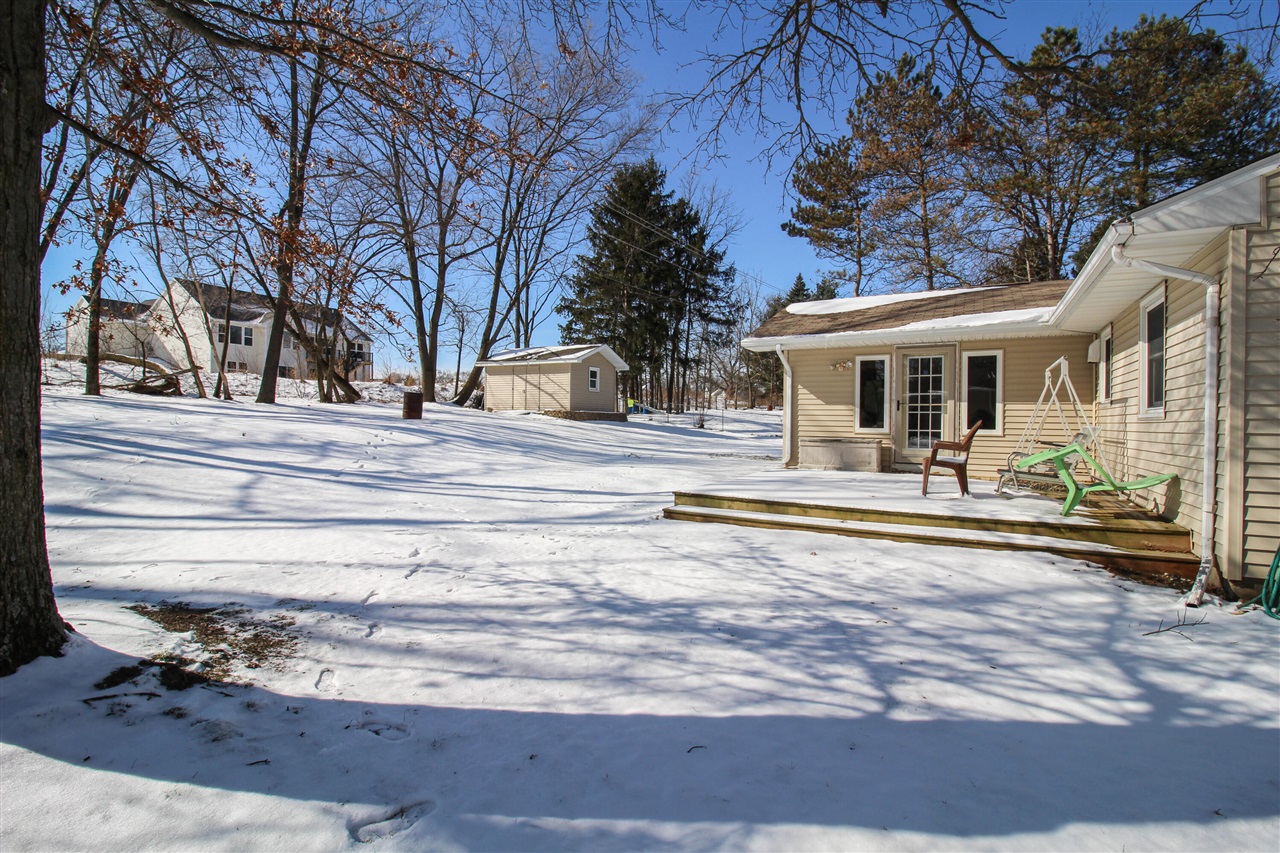 8077 W Q Avenue, Kalamazoo, MI, 49009-8929