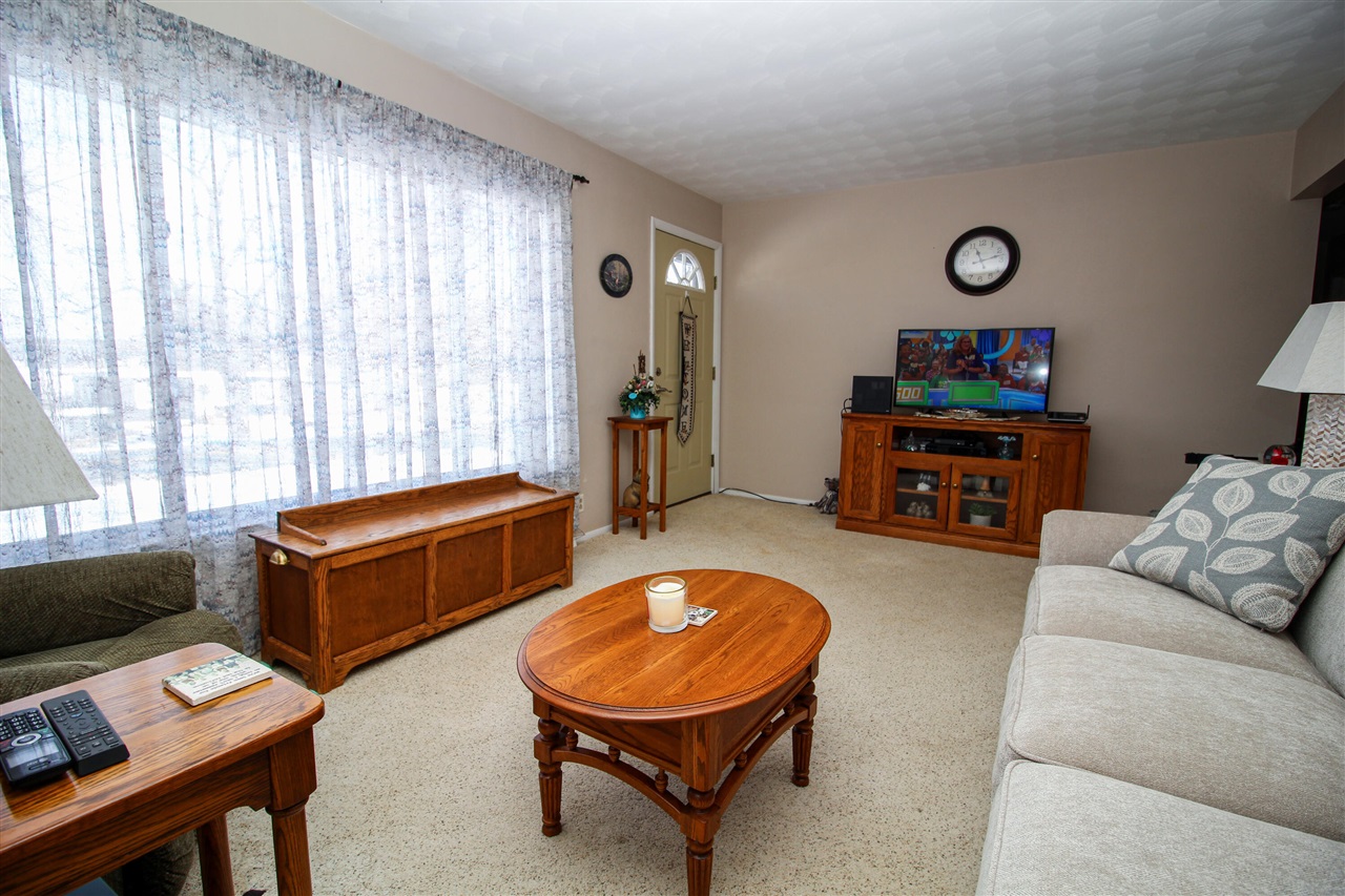 8077 W Q Avenue, Kalamazoo, MI, 49009-8929