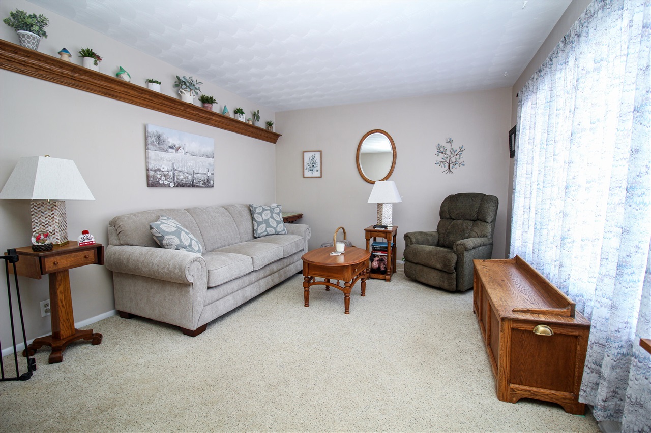 8077 W Q Avenue, Kalamazoo, MI, 49009-8929