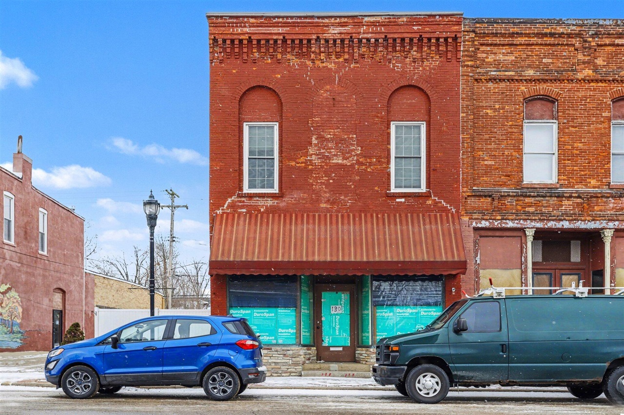 130 E Water Street photo 2
