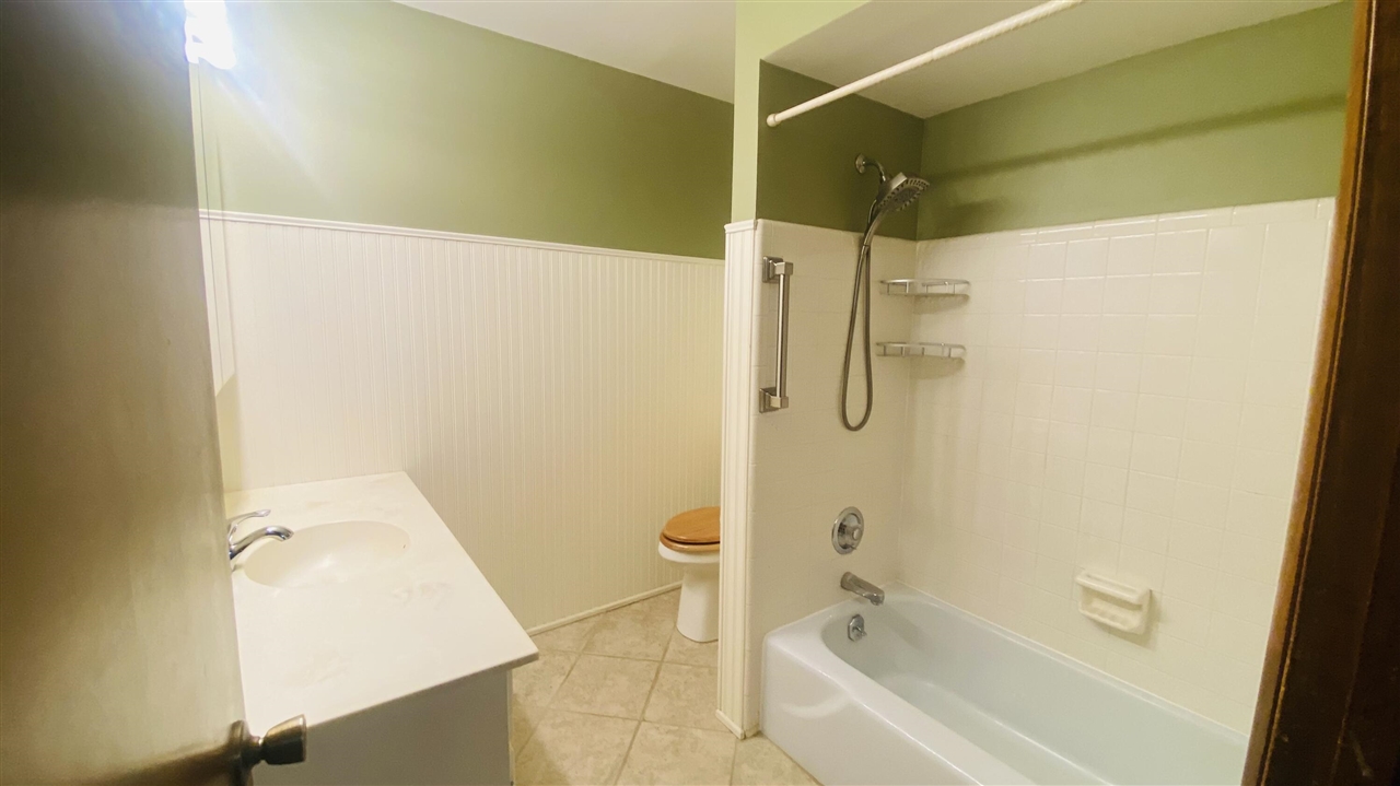 230 S State Street UNIT&nbsp;15, Zeeland, MI, 49464