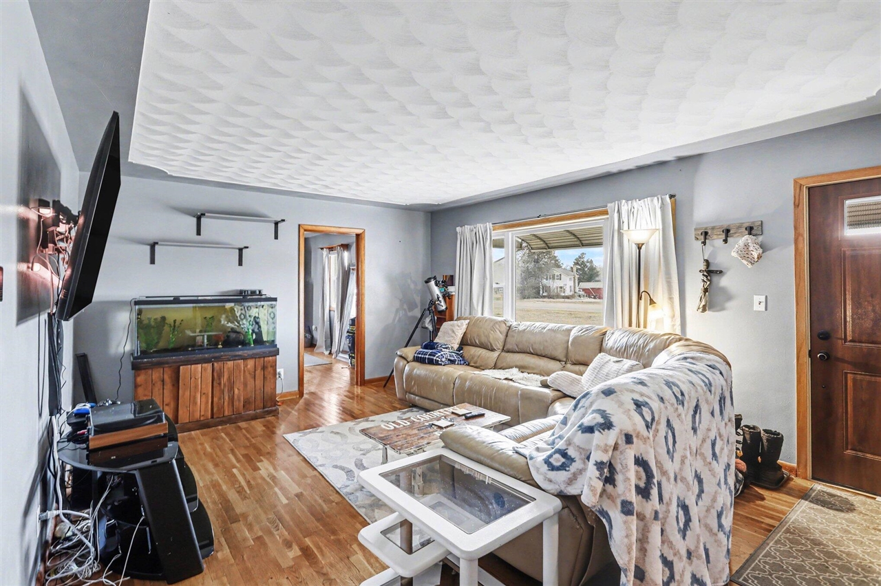 2548 M-66, Athens, MI, 49011