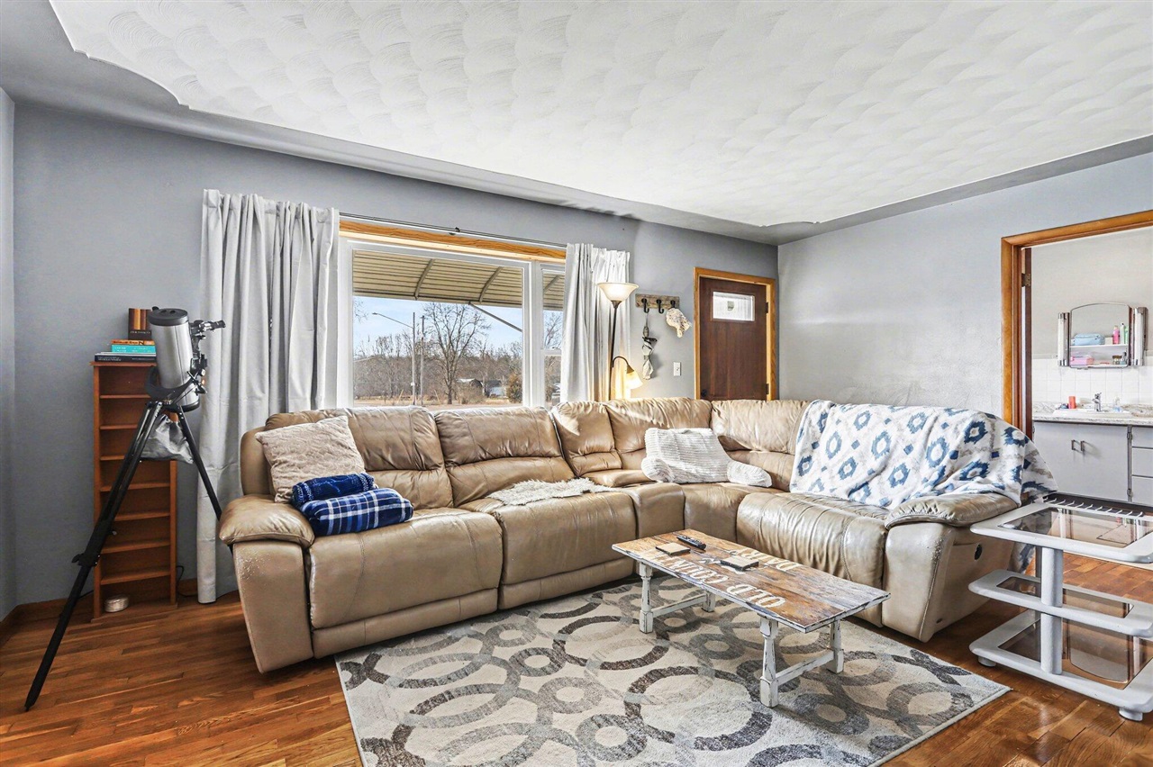 2548 M-66, Athens, MI, 49011