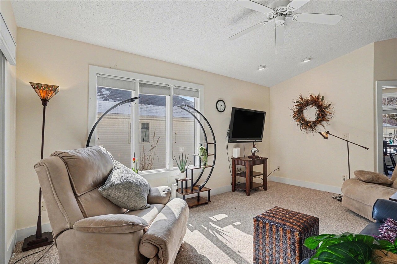 17010 Grandview Drive UNIT&nbsp;19, Spring Lake, MI, 49456-9181