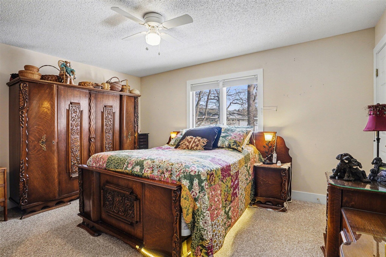 17010 Grandview Drive UNIT&nbsp;19, Spring Lake, MI, 49456-9181