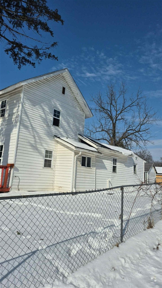 Homes for sale in Battle Creek, MI | 64 W Goguac St, Battle Creek, MI 49015 | MLS# 70516419