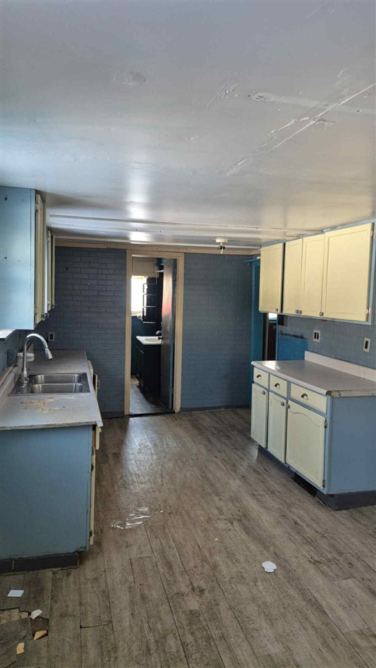 Homes for sale in Battle Creek, MI | 64 W Goguac St, Battle Creek, MI 49015 | MLS# 70516419