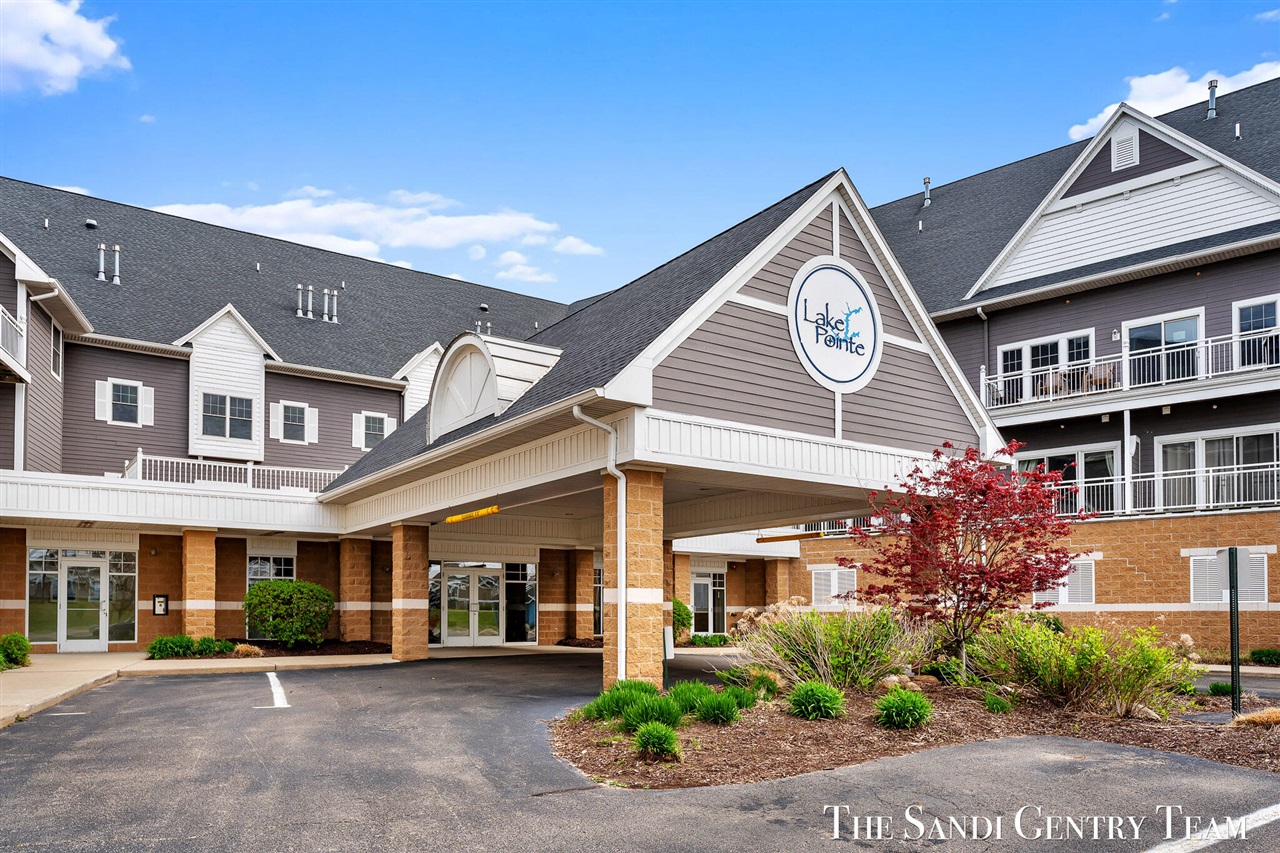 917 W Savidge Street UNIT&nbsp;1, Spring Lake, MI, 49456-2625