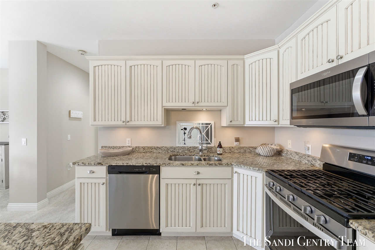 917 W Savidge Street UNIT&nbsp;1, Spring Lake, MI, 49456-2625