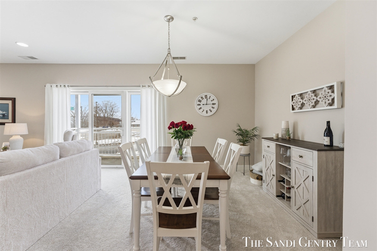 917 W Savidge Street UNIT&nbsp;1, Spring Lake, MI, 49456-2625