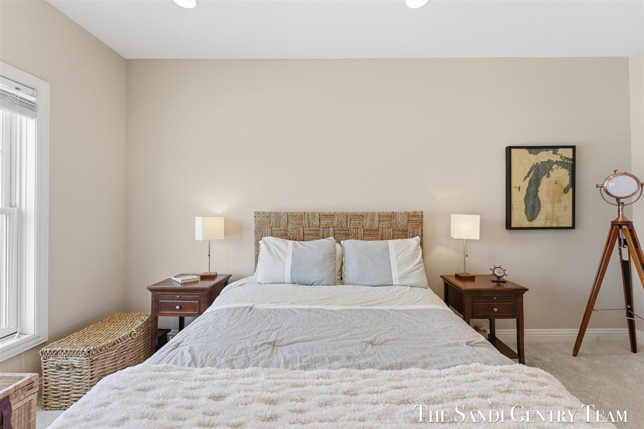 917 W Savidge Street UNIT&nbsp;1, Spring Lake, MI, 49456-2625