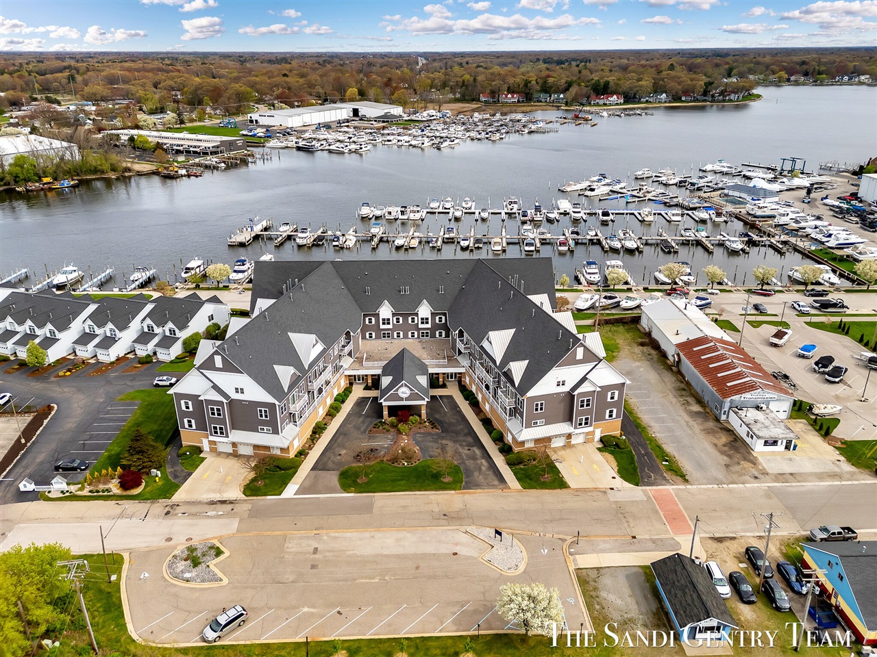 917 W Savidge Street UNIT&nbsp;1, Spring Lake, MI, 49456-2625