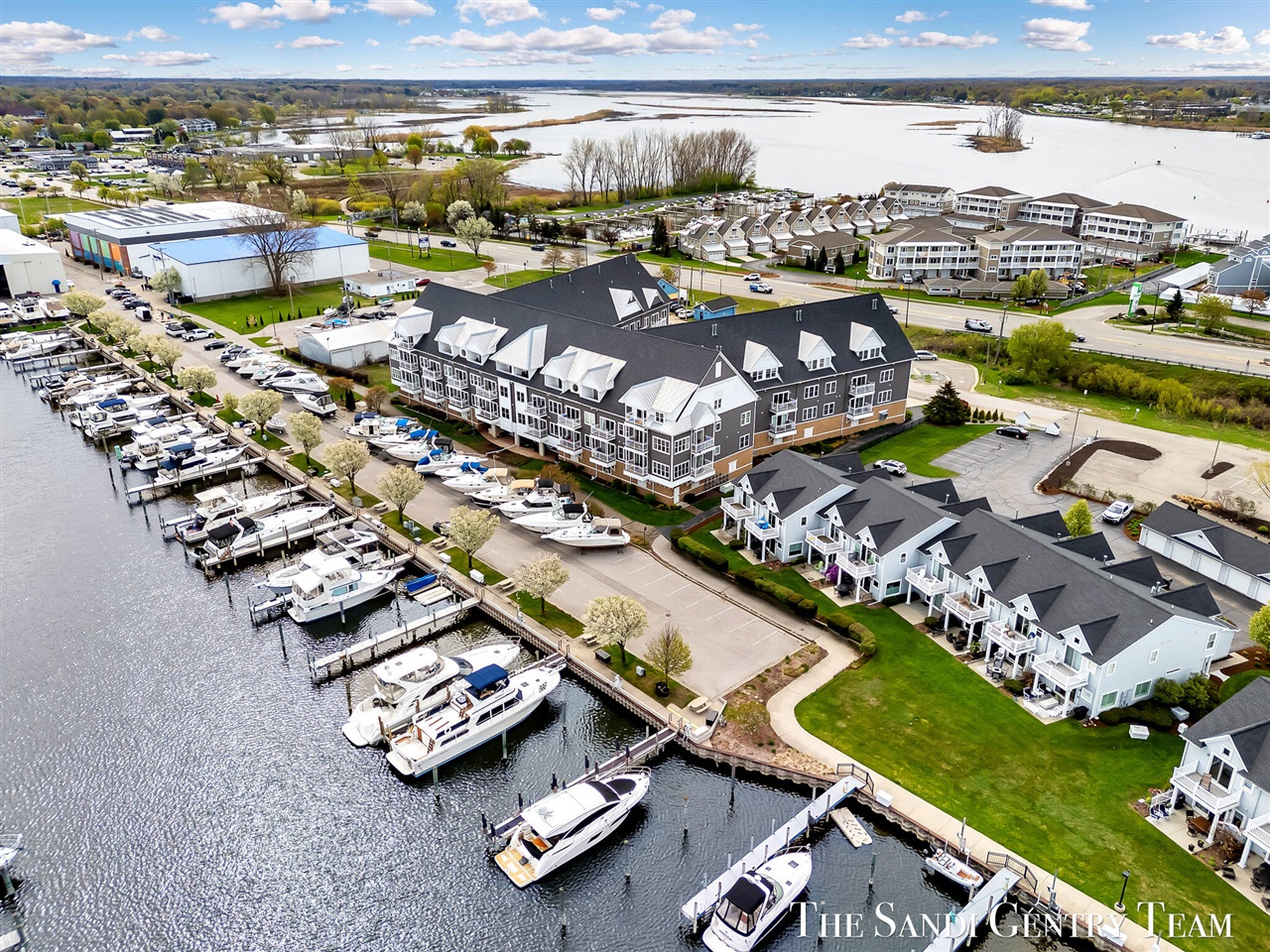 917 W Savidge Street UNIT&nbsp;1, Spring Lake, MI, 49456-2625