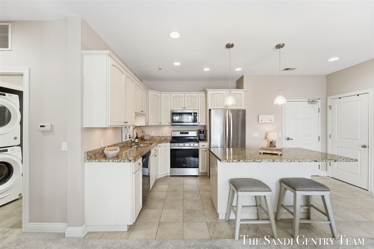 917 W Savidge Street UNIT&nbsp;1, Spring Lake, MI, 49456-2625