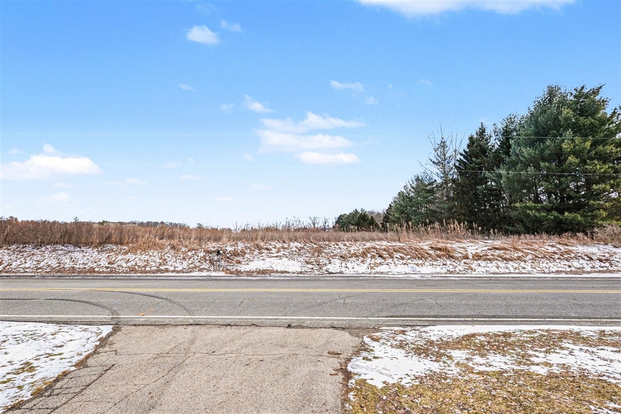 11290 Tefft Avenue, Rockford, MI, 49341