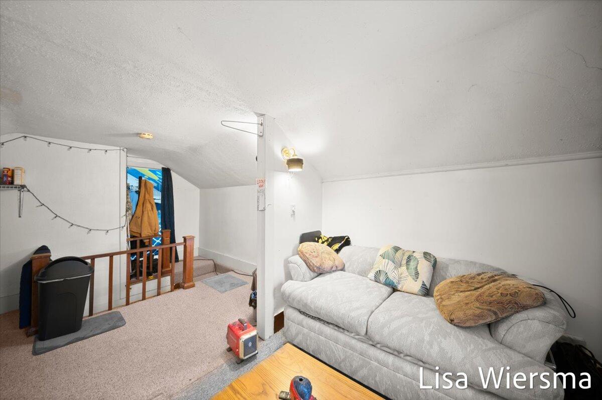120 Palmer Avenue photo 21