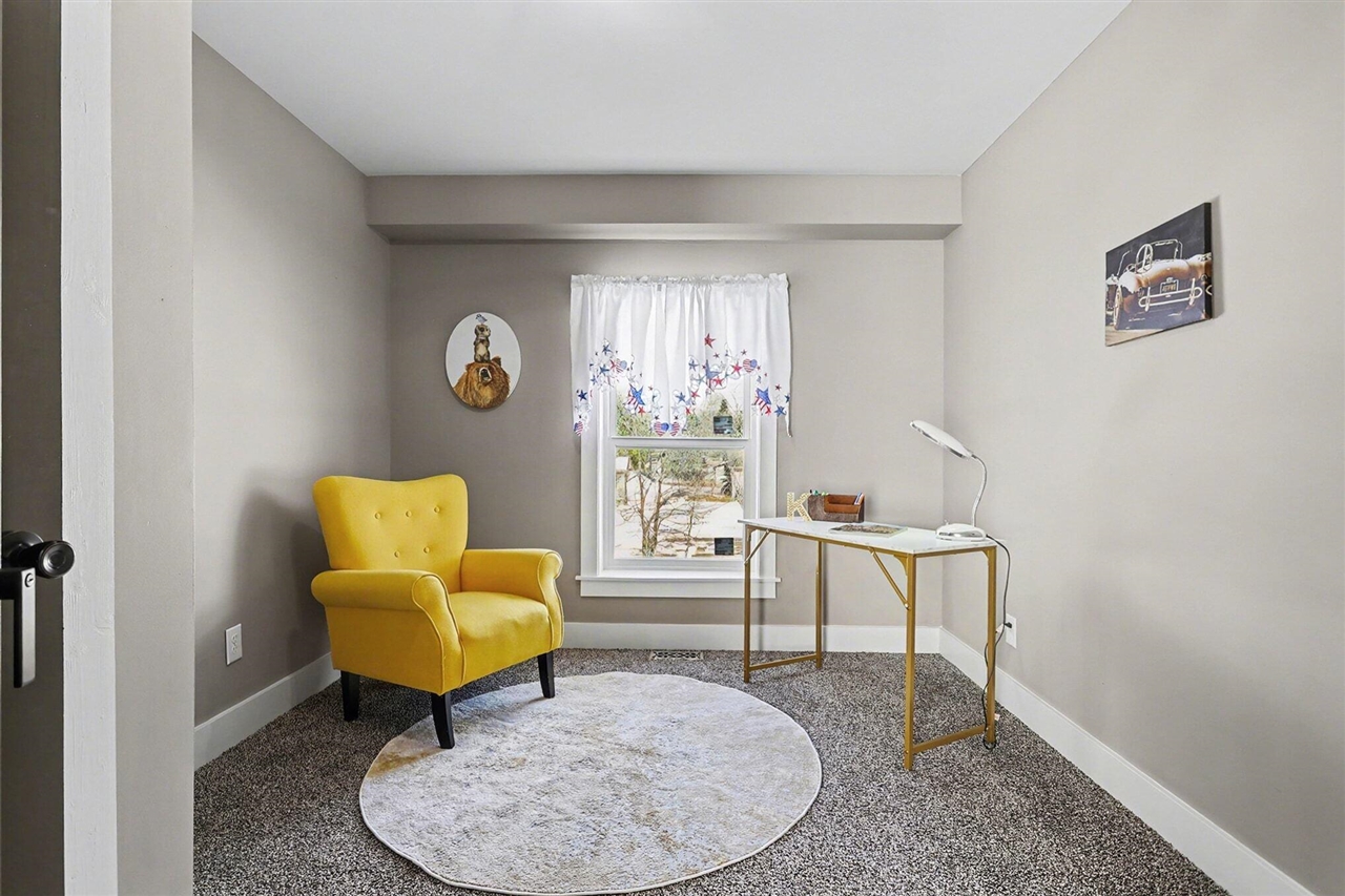 22415 Bedford Road, Battle Creek, MI, 49017-8841