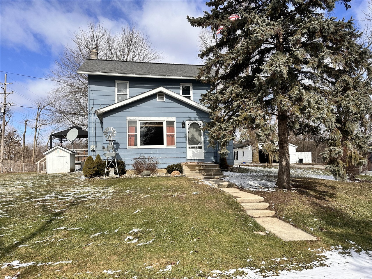 Clinton, MI, 49236-9528