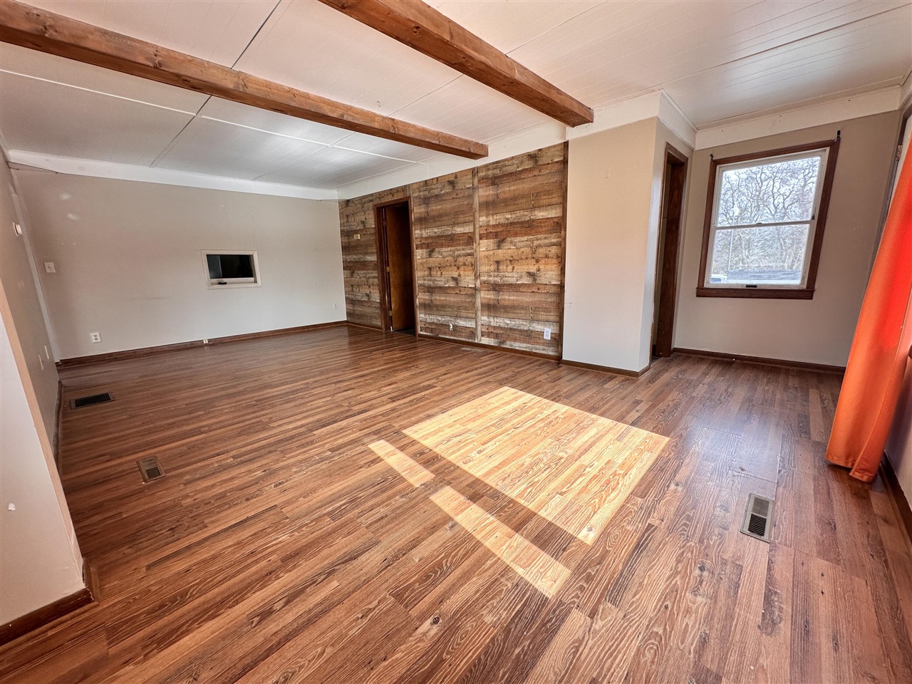 Clinton, MI, 49236-9528