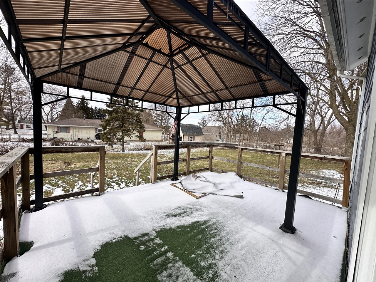 Clinton, MI, 49236-9528