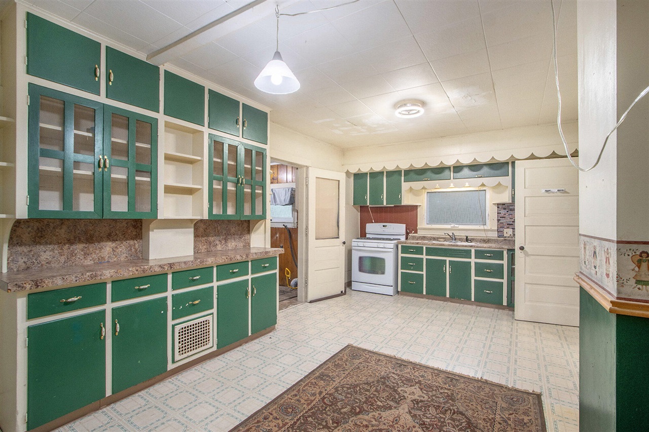 520 E Thorn Street, Hastings, MI, 49058