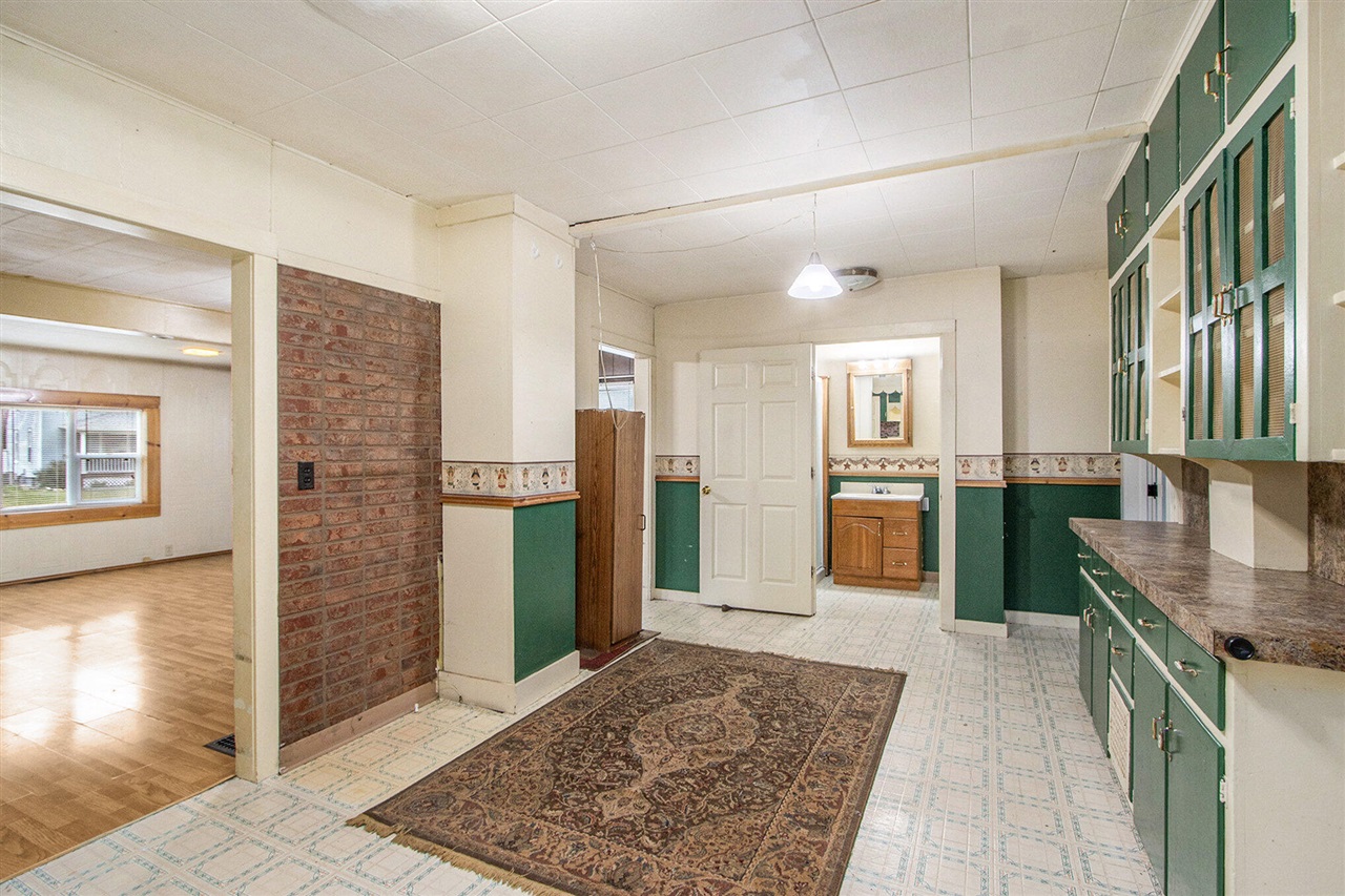 520 E Thorn Street, Hastings, MI, 49058