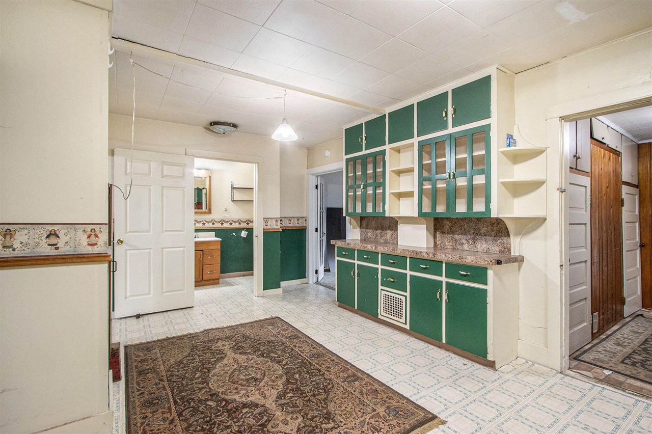 520 E Thorn Street, Hastings, MI, 49058