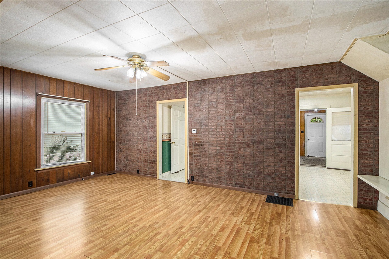 520 E Thorn Street, Hastings, MI, 49058