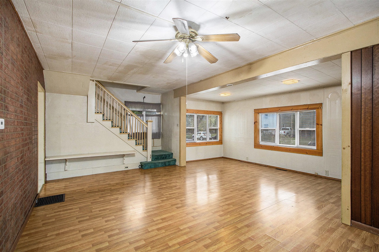 520 E Thorn Street, Hastings, MI, 49058