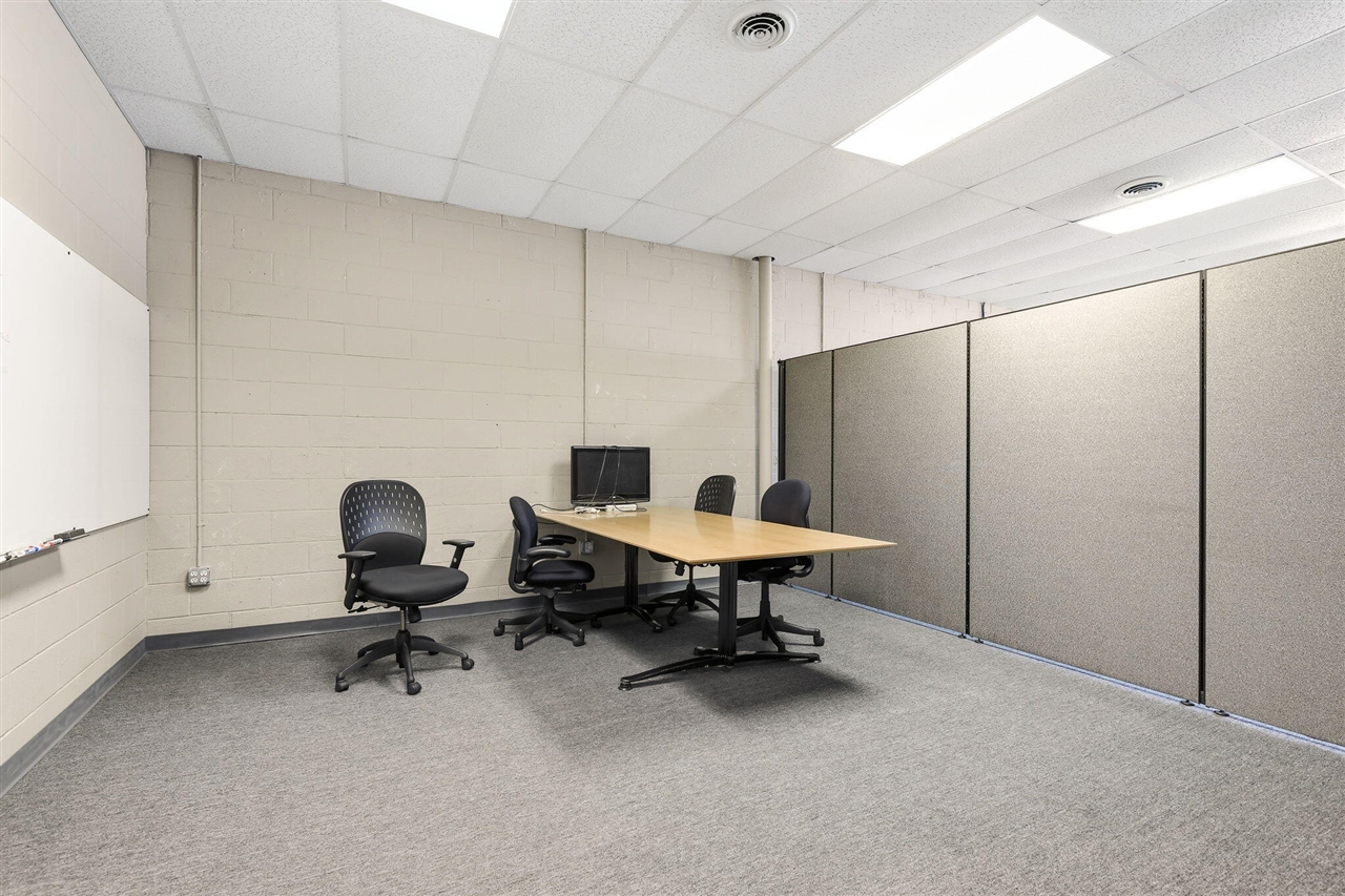 4214 Plainfield Avenue, Grand Rapids, MI, 49525-1647