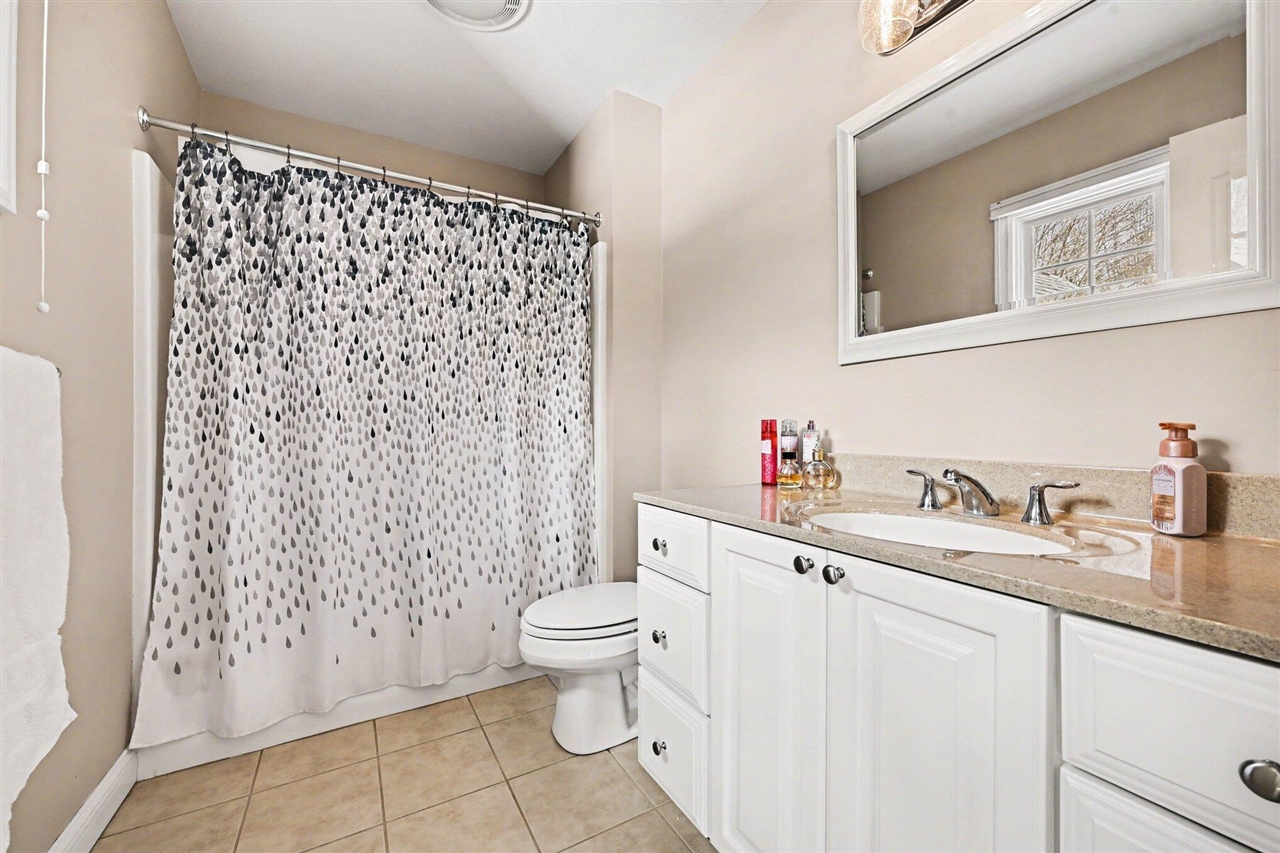 7196 Turkey Glen Trail, Kalamazoo, MI, 49009-7083