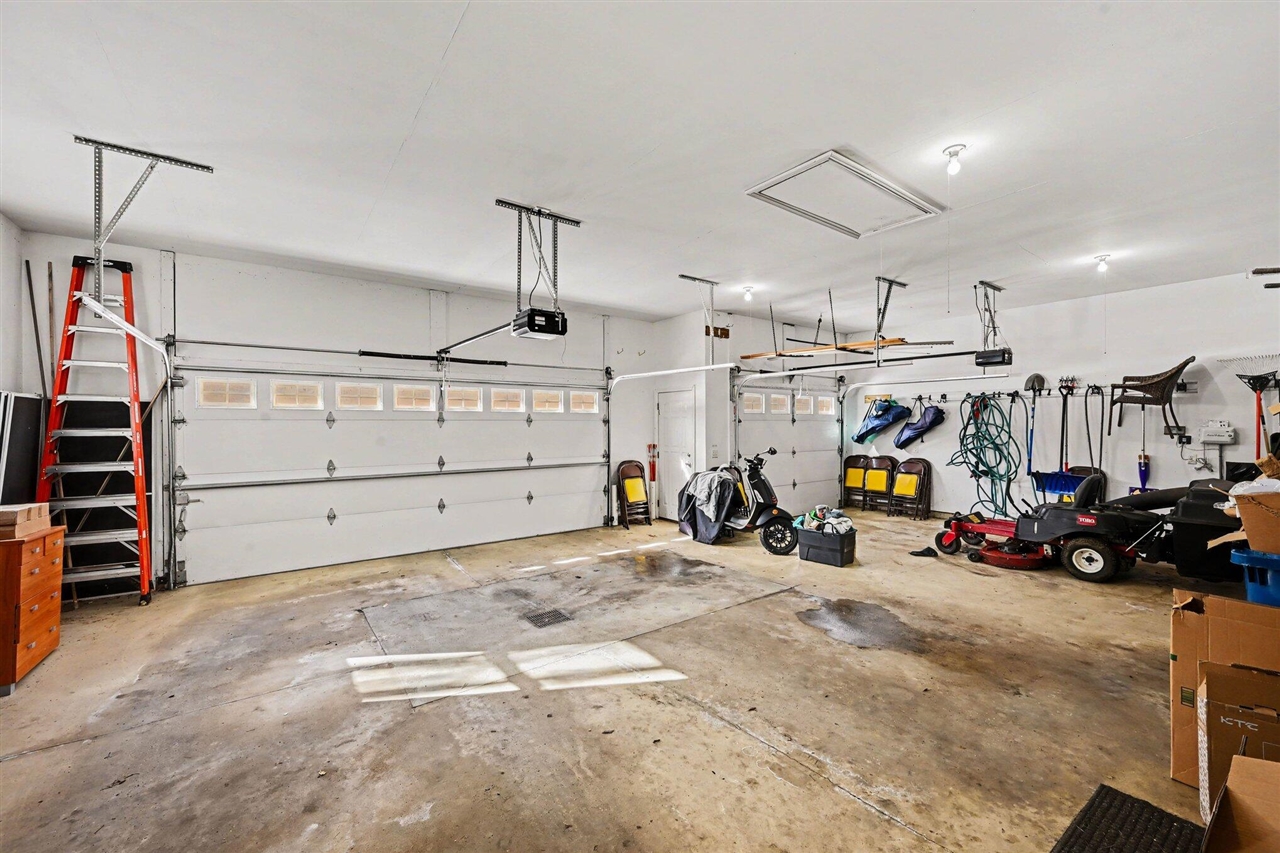 7196 Turkey Glen Trail, Kalamazoo, MI, 49009-7083