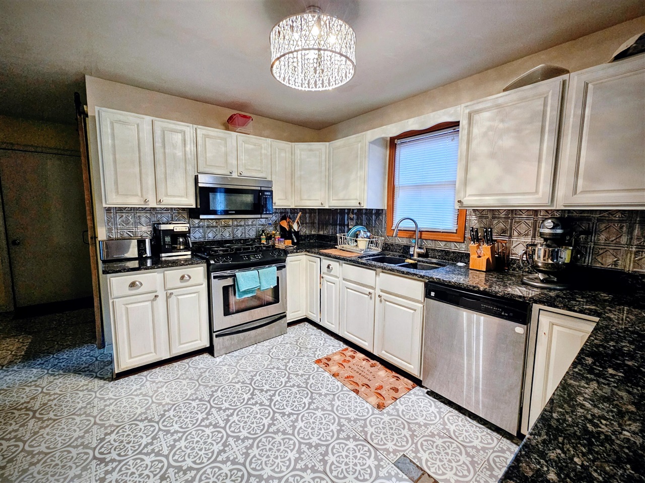 1009 Barton Street, Otsego, MI, 49078-1576