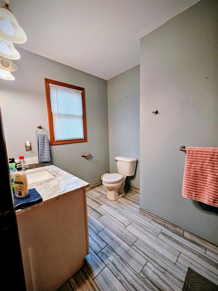 1009 Barton Street, Otsego, MI, 49078-1576