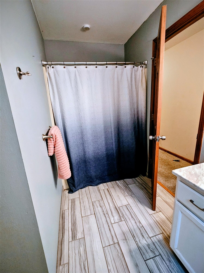 1009 Barton Street, Otsego, MI, 49078-1576