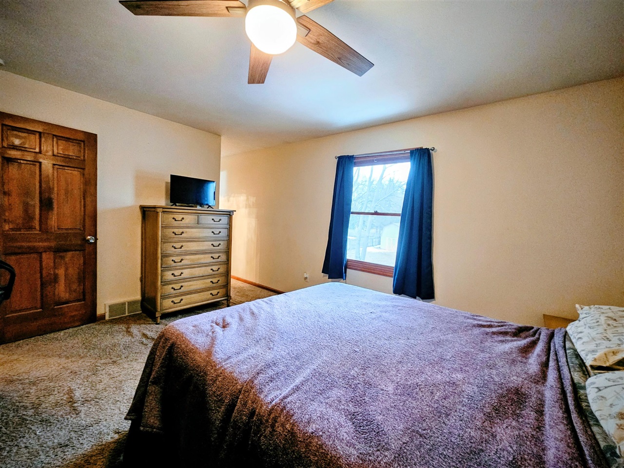 1009 Barton Street, Otsego, MI, 49078-1576