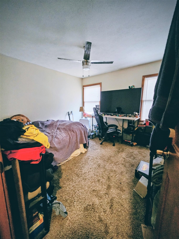 1009 Barton Street, Otsego, MI, 49078-1576