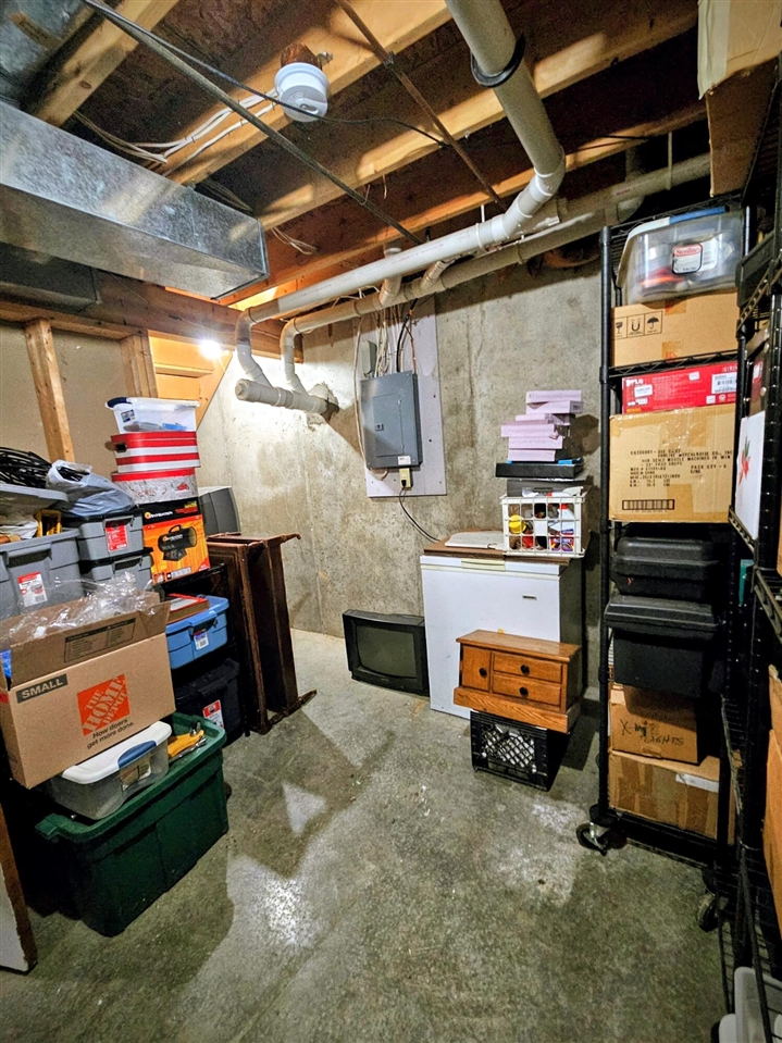 1009 Barton Street, Otsego, MI, 49078-1576