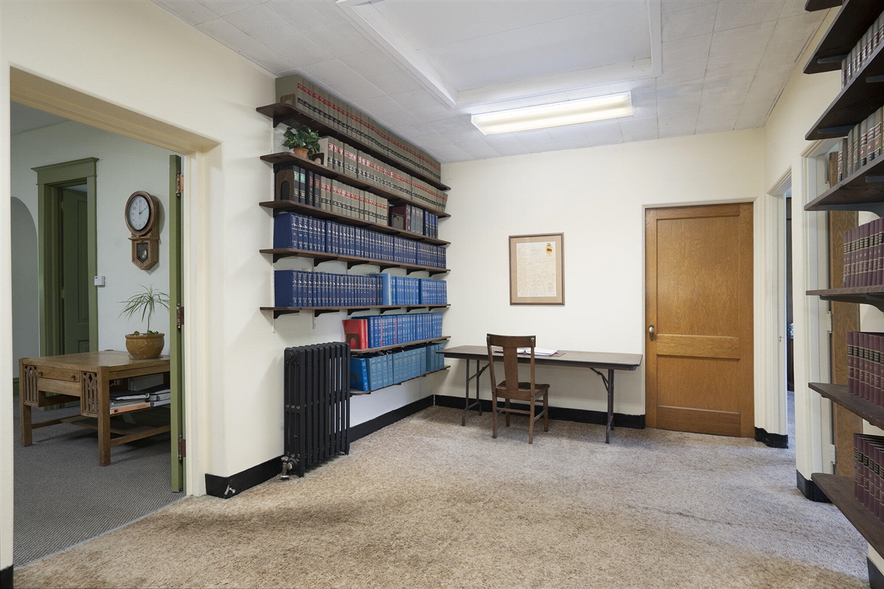 801 Portage Avenue photo 13