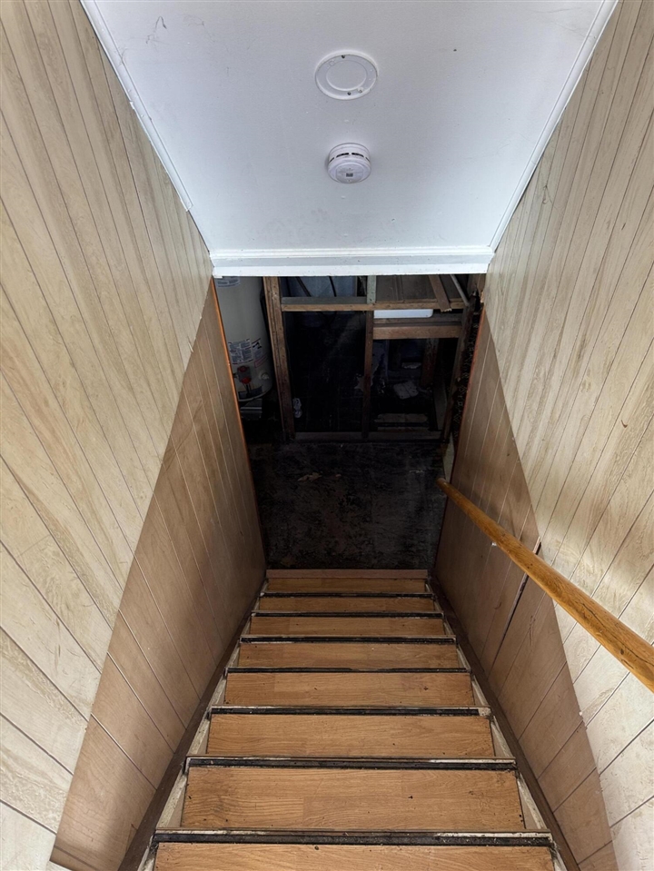 2029 Winans Avenue, Flint, MI, 48503-4204