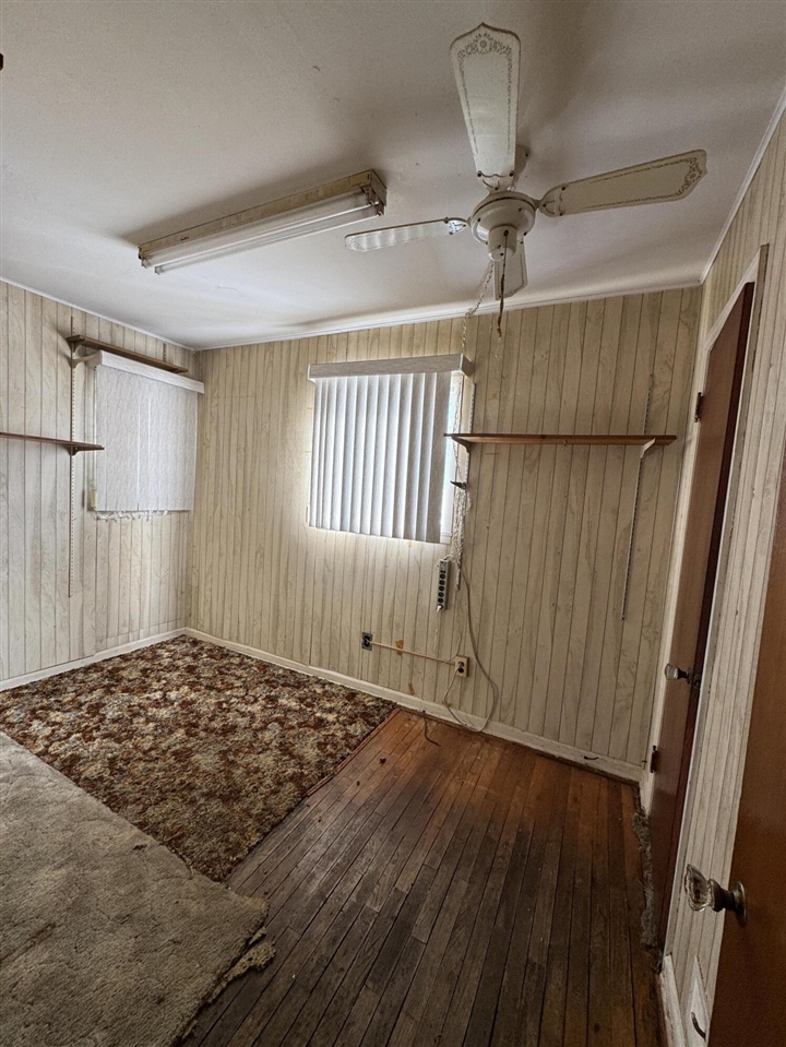 2029 Winans Avenue, Flint, MI, 48503-4204