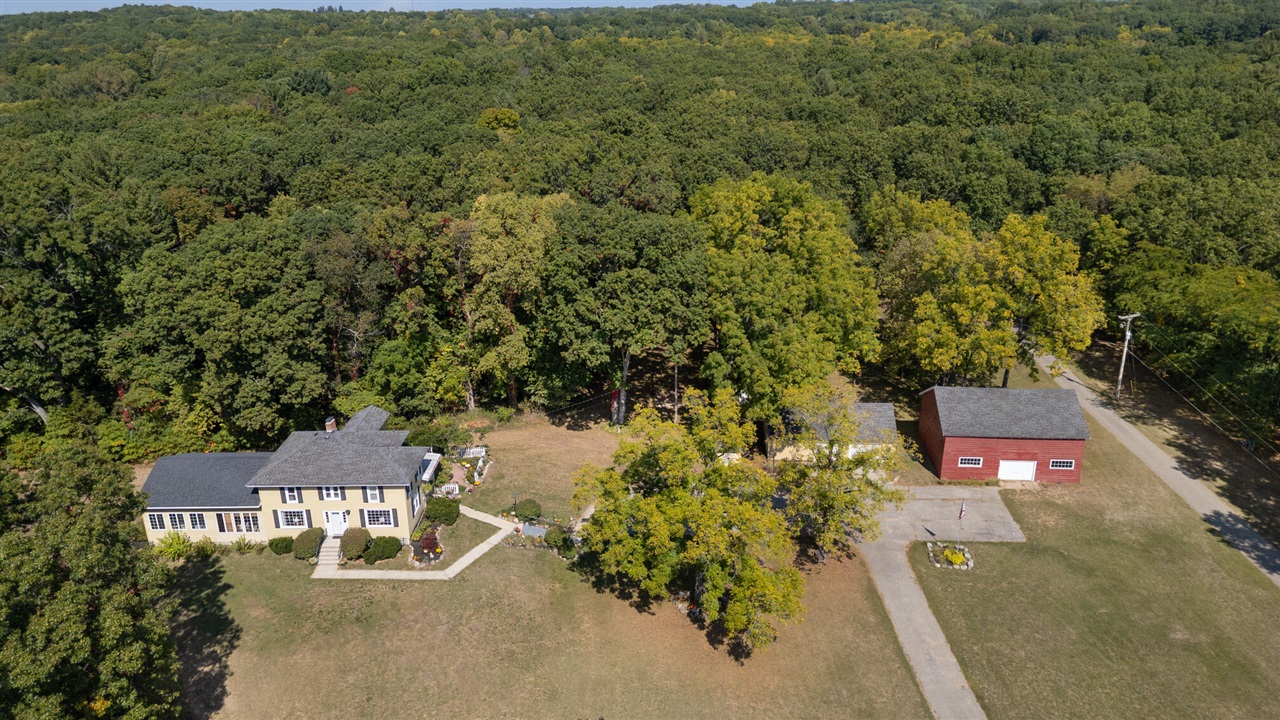 104 Mcclellan Street, Hillsdale, MI, 49242-1025