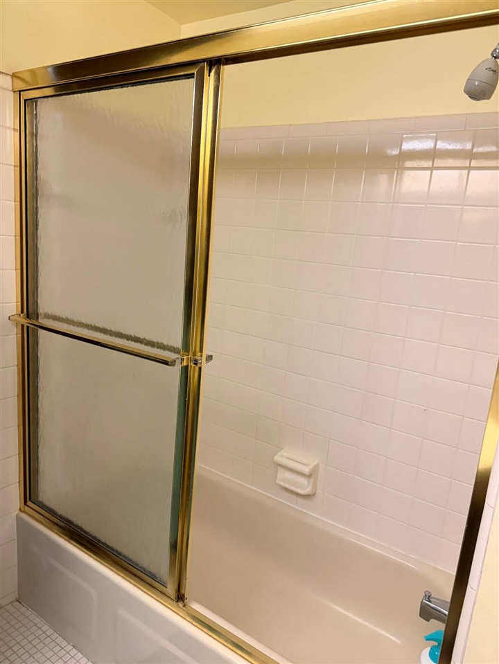 32602 Barclay Square, Warren, MI, 48093-6103