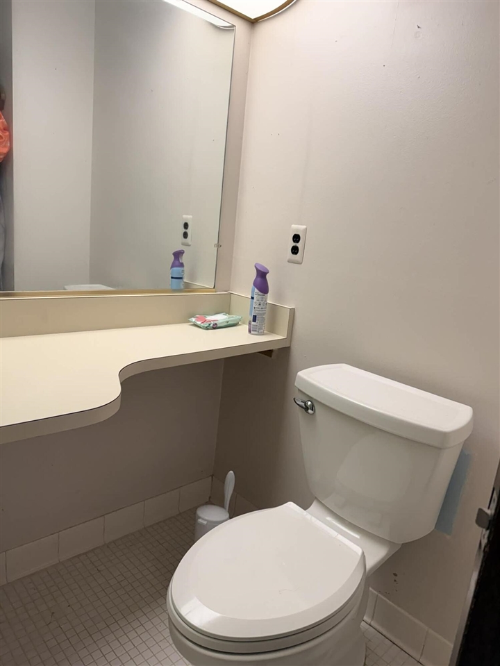 32602 Barclay Square, Warren, MI, 48093-6103